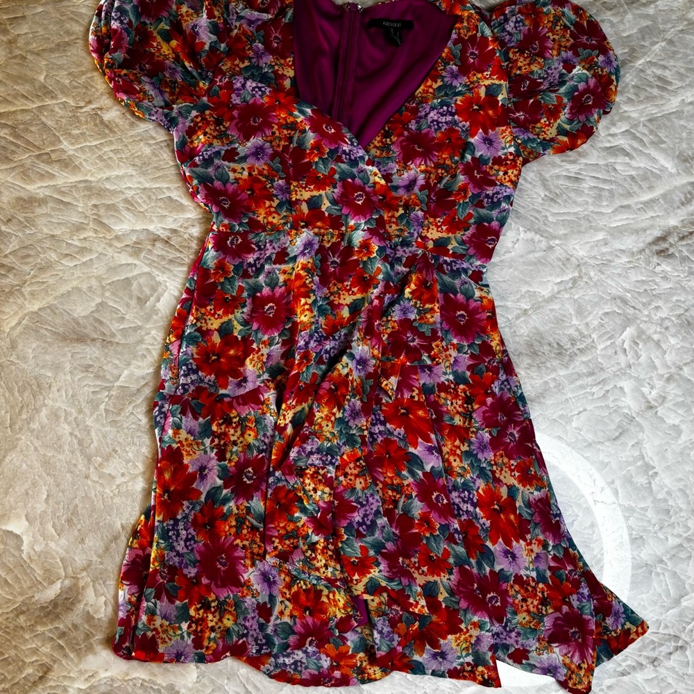 FOREVER 21 FLORAL PRINT WRAP DRESS WOMENS SMALL